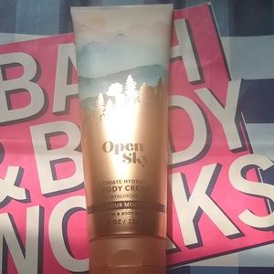 New bbw htf Open Sky